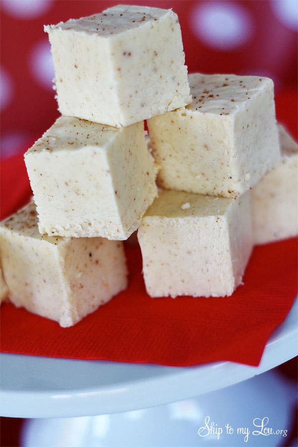 Eggnog Fudge from iheartnaptime.net