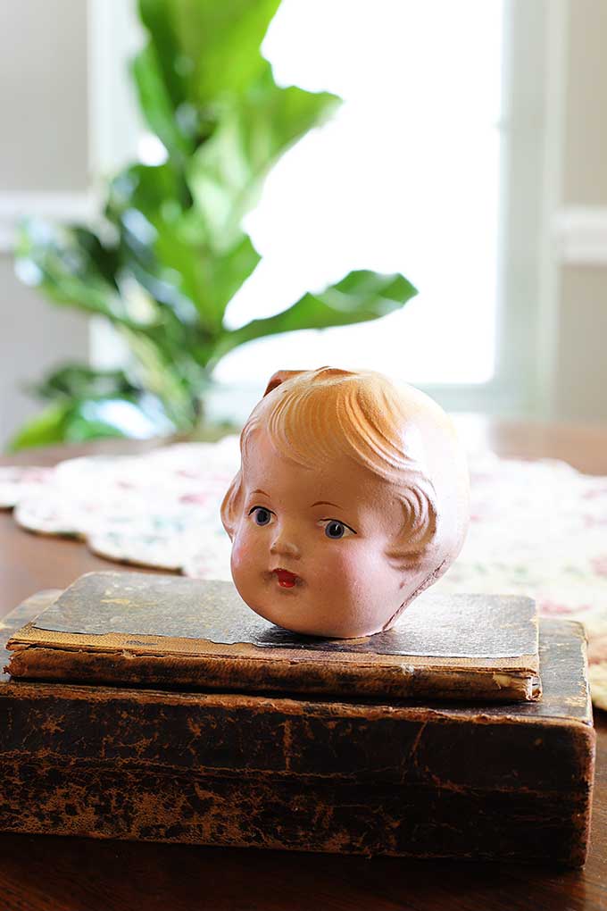 Creepy doll head 