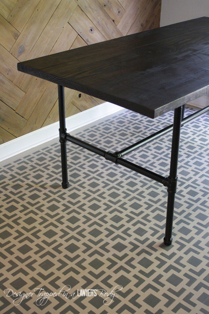 DIY industrial pipe dining table tutorial