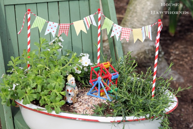 A super cute DIY circus themed fairy garden. Non scary clown included :) 