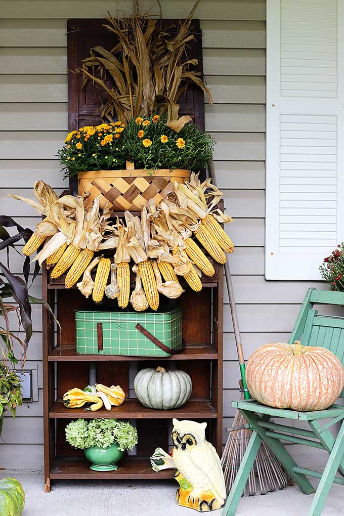 Fall harvest decor for the front porch.