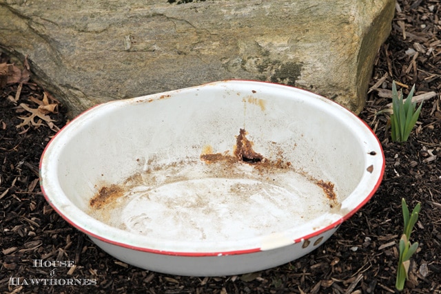 A super cute DIY circus themed fairy garden