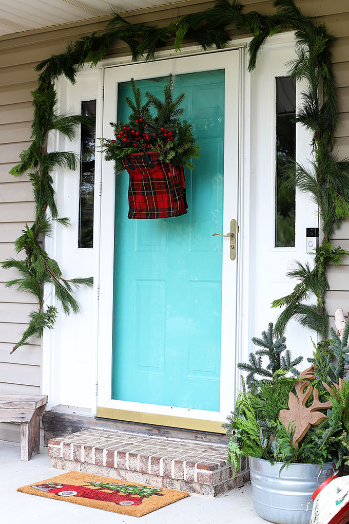 Plaid door hanger for Christmas