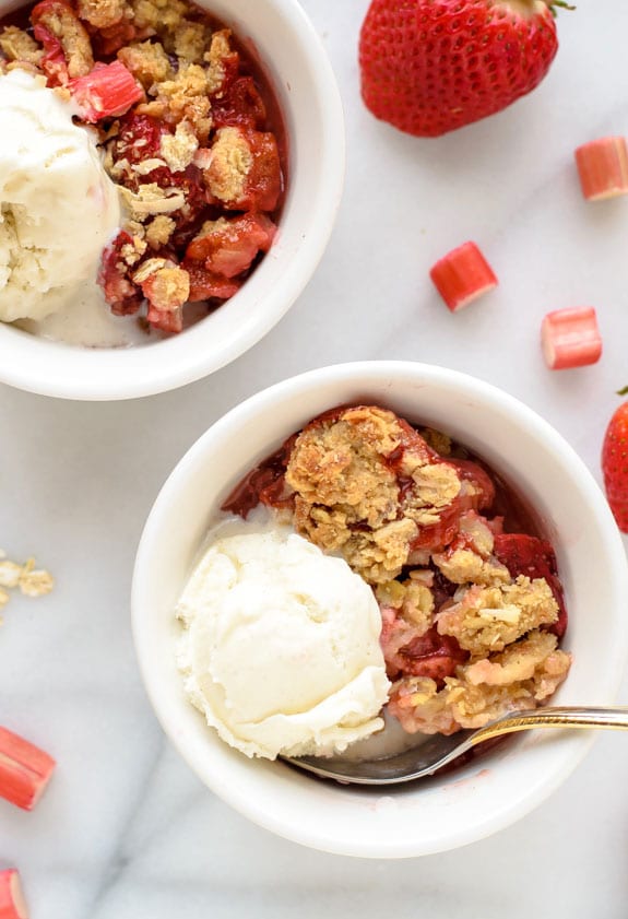 Strawberry rhubarb crisp