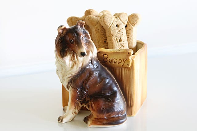 Fun vintage dog planter 