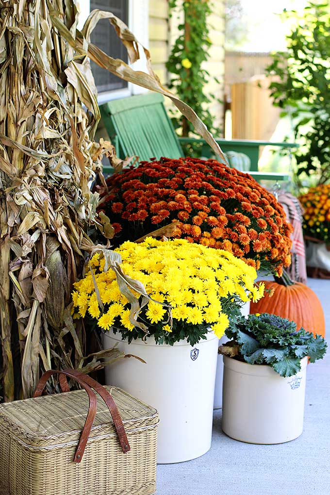 crocks and mums for fall porch decor