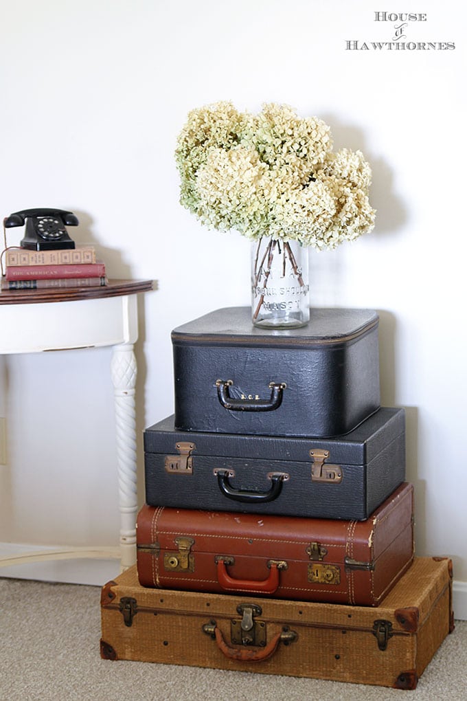 Farmhouse storage ideas to give you the farmhouse look and organize your life at the same time. Vintage suitcases, picnic baskets, toolboxes and more.